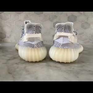 Yeezy 350 static REFLECTIVE